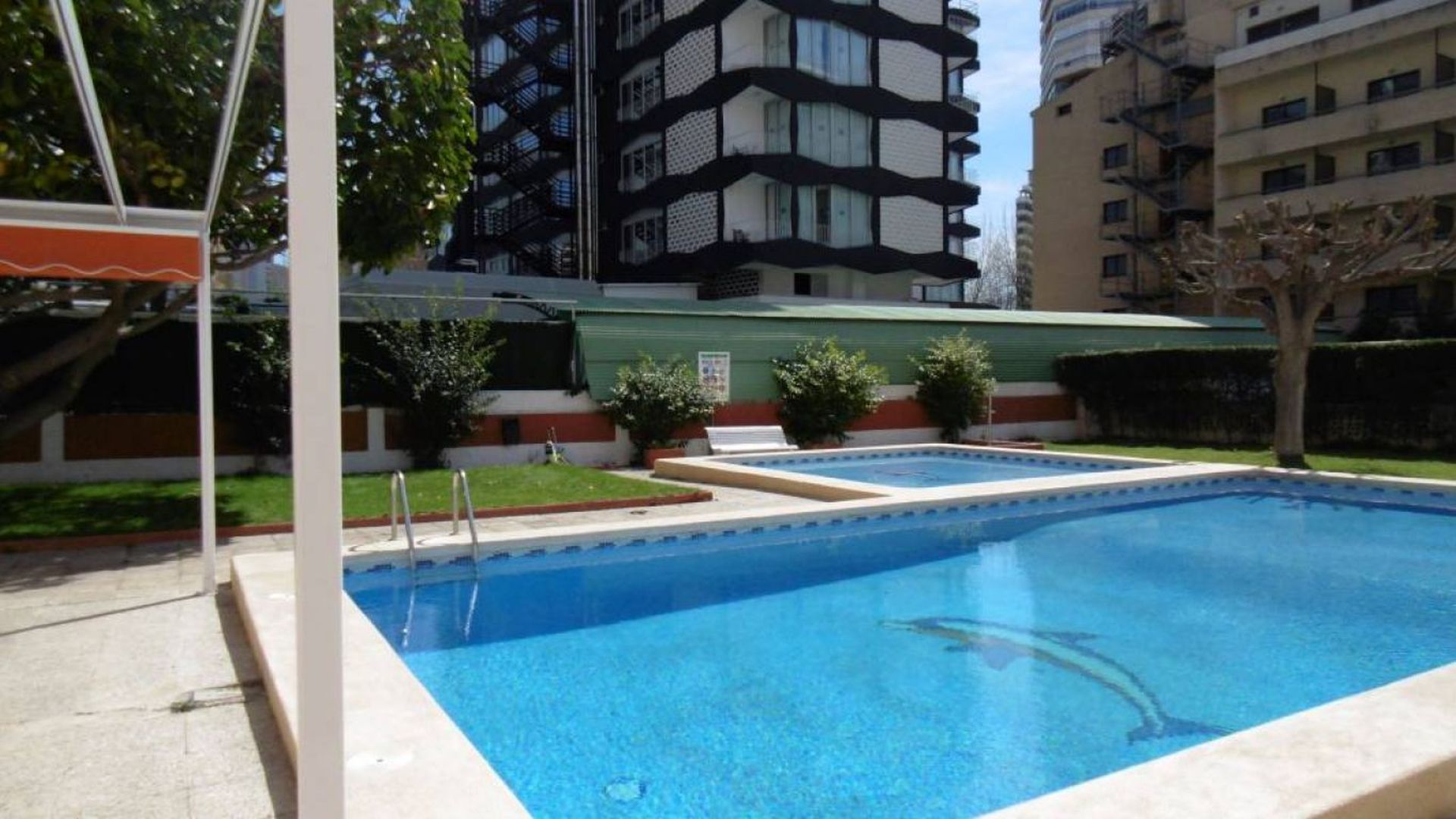 09 apartamento karina con piscina y vistas al mar en playa de levante benidorm ref 114 Apartamento de 1 dormitorio en levante, a 1 minuto de la playa, ideal como inversión