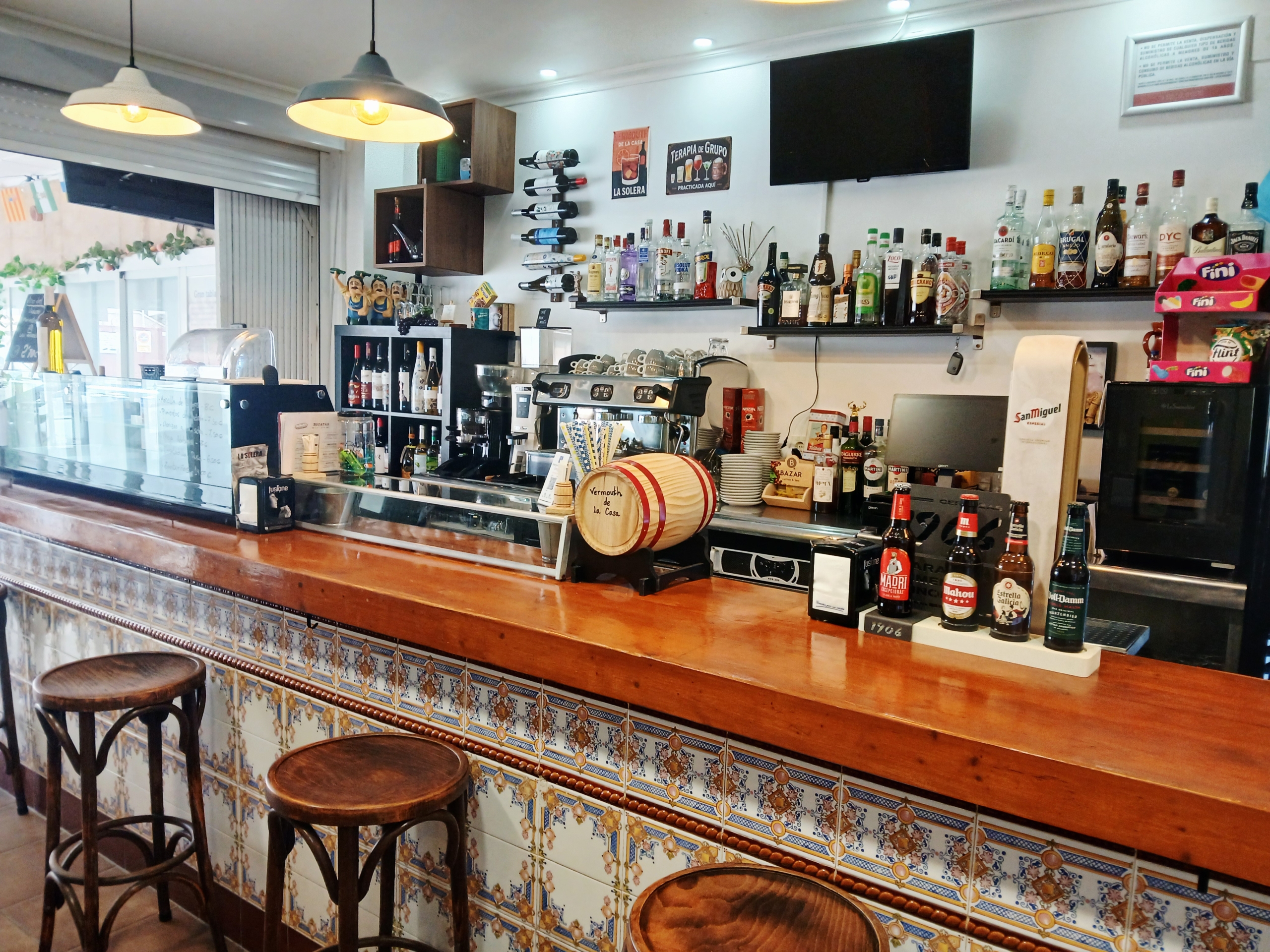20260120_115341 Bar/Restaurante – Totalmente reformada y equipada, Benidorm