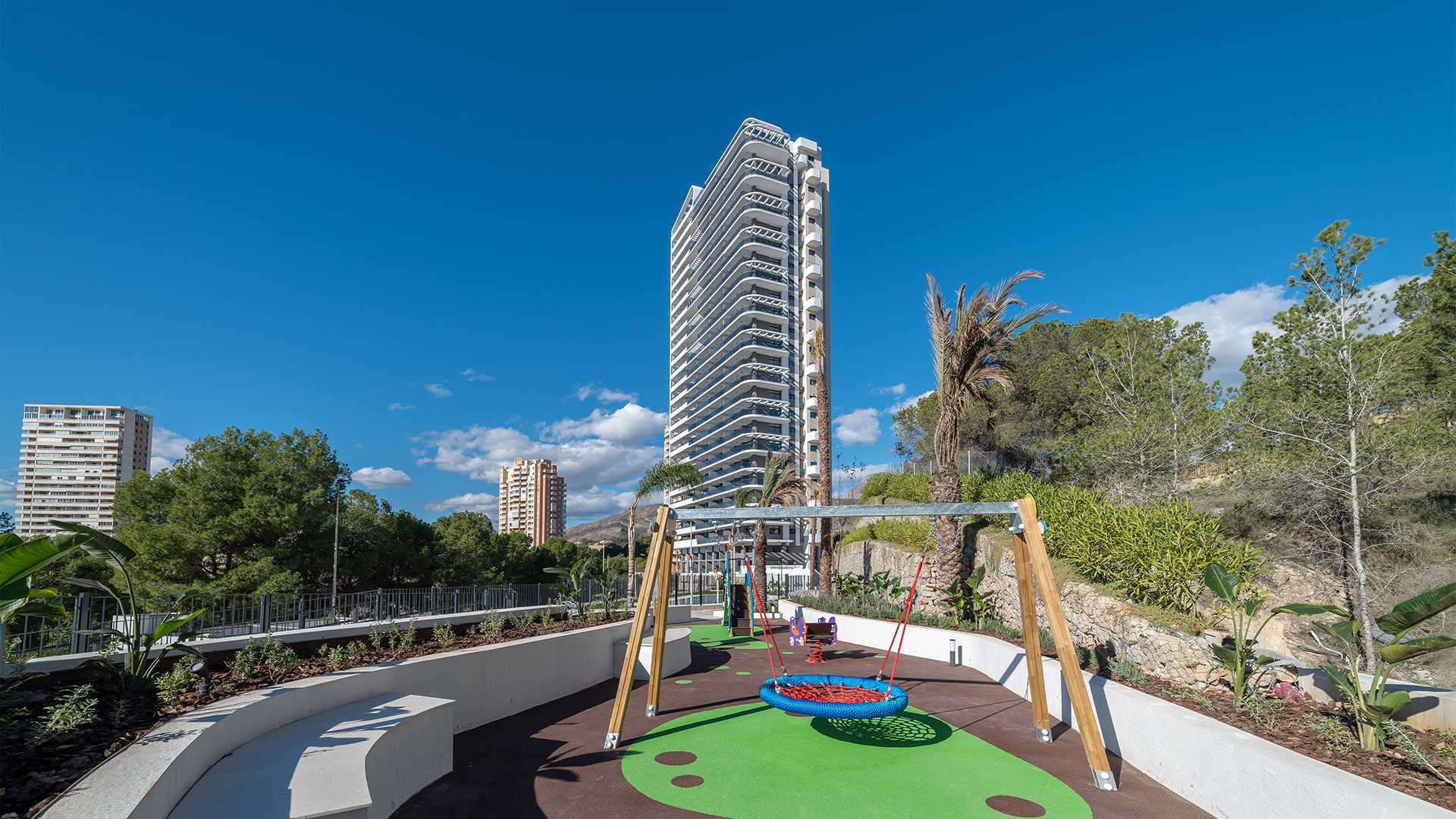 Eagle Tower – Exclusivos apartamentos de obra nueva en Benidorm