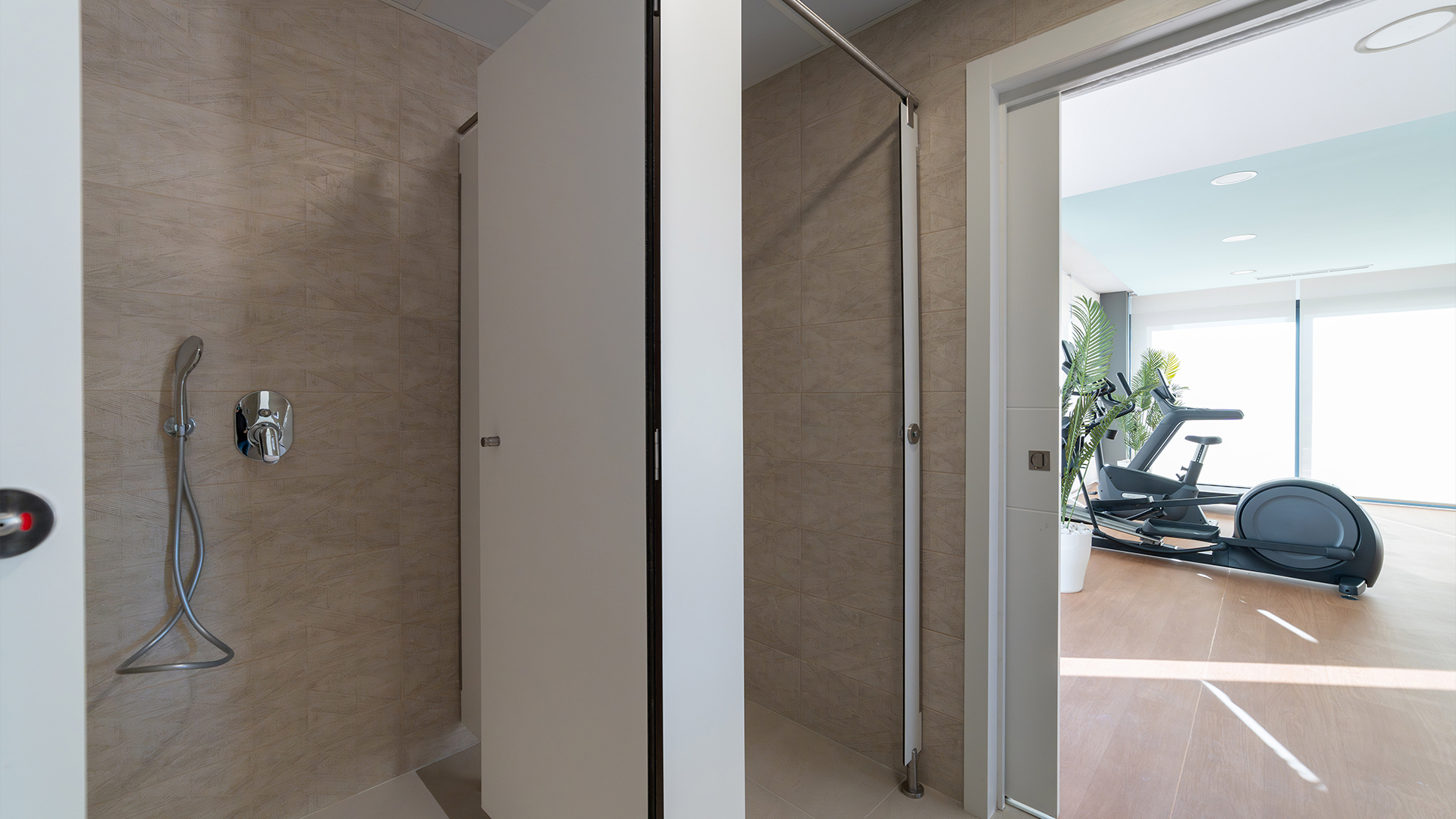 Eagle Tower – Exclusivos apartamentos de obra nueva en Benidorm