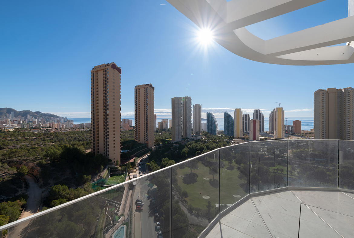 Eagle Tower – Exclusivos apartamentos de obra nueva en Benidorm