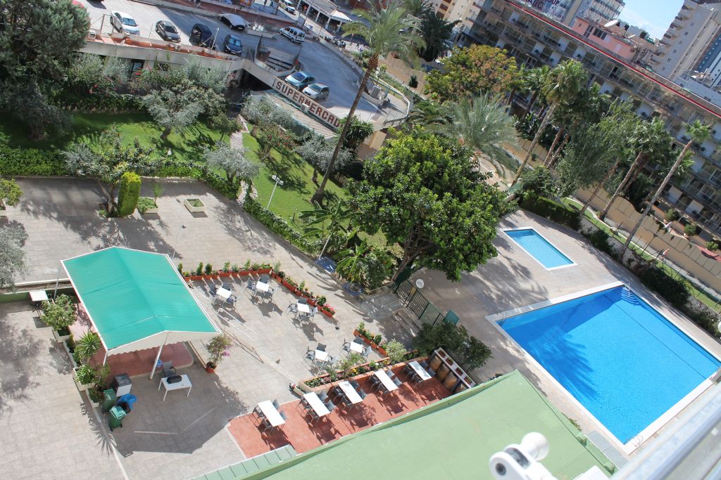 Bonito apartamento en el edificio Cervantes, playa de Levante
