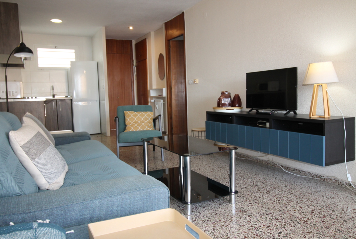Bonito apartamento en el edificio Cervantes, playa de Levante