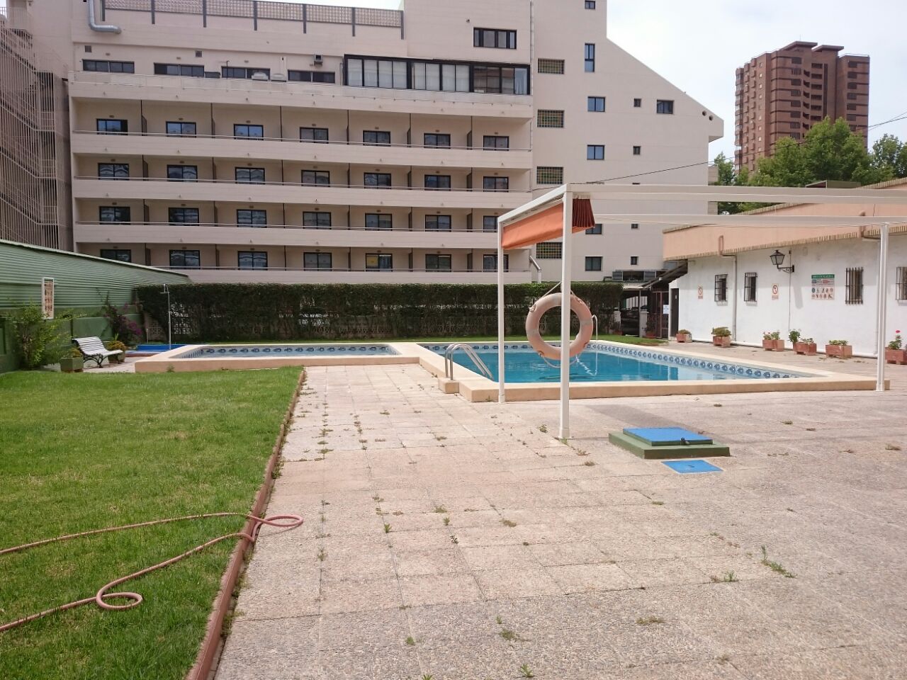 Piscina Edificio Karina Calle Gerona 8 Oportunidad de inversión! Apartamento 1+1 , cerca del hotel Belroy