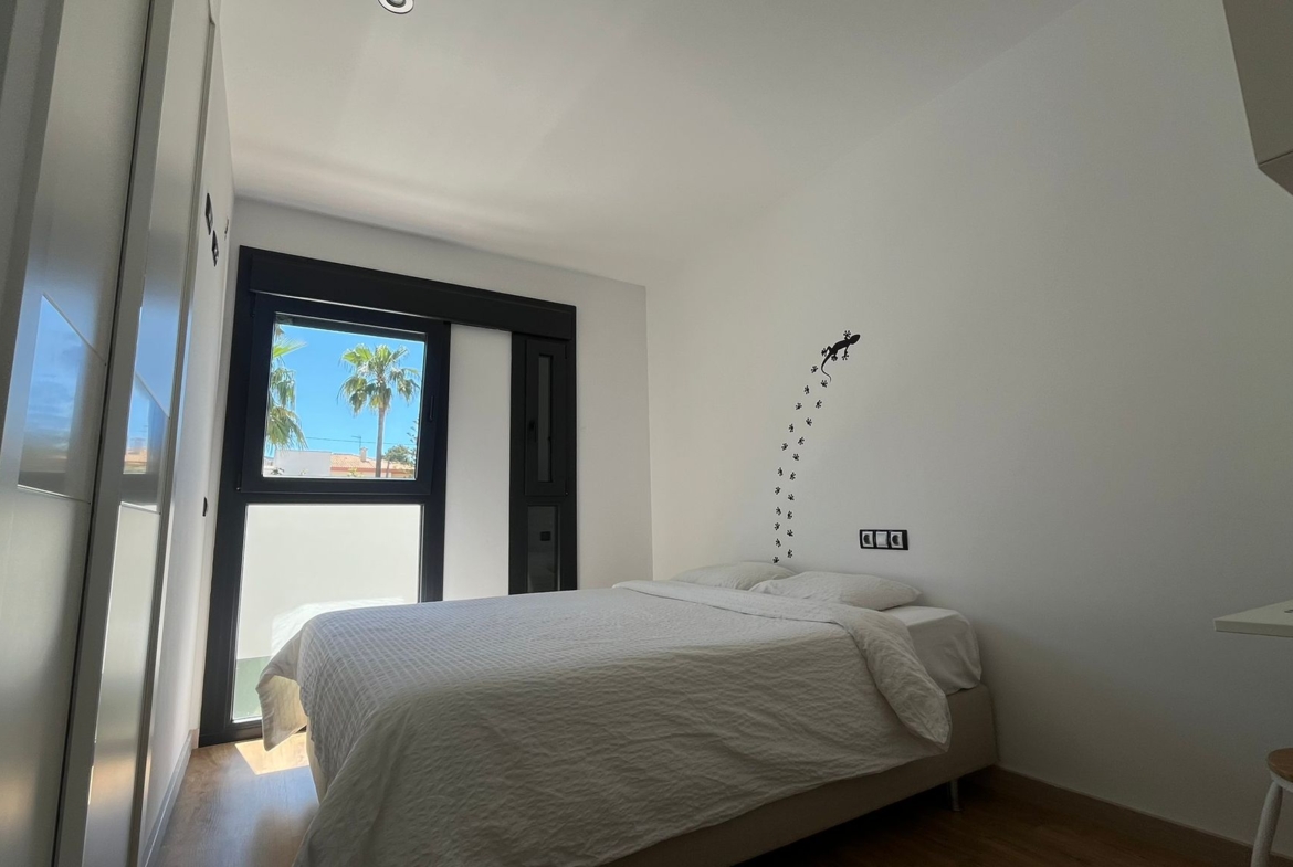 Chalet de obra nueva con vistas al mar y montaña, El Albir