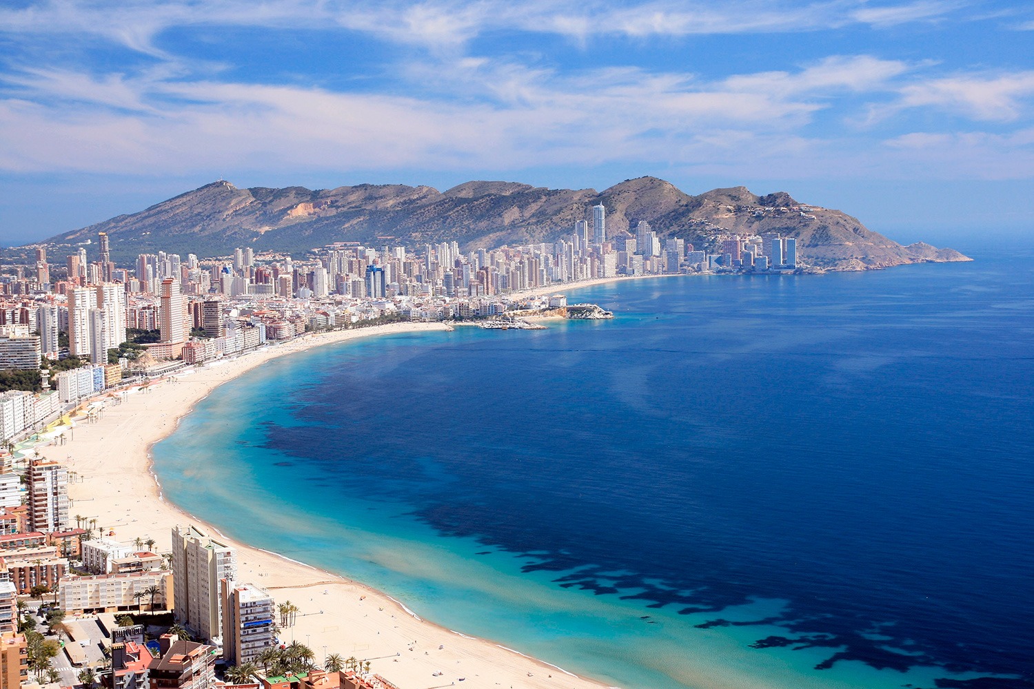 WhatsApp Image 2026-06-17 at 10.57.33 (1) Exclusiva vivienda con licencia turística, Playa de poniente