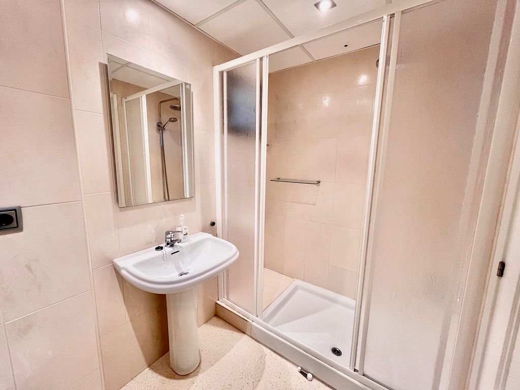 Exclusiva vivienda con licencia turística, Playa de poniente