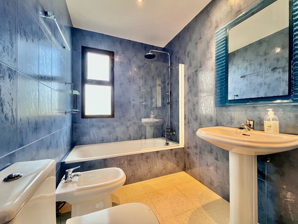 Exclusiva vivienda con licencia turística, Playa de poniente