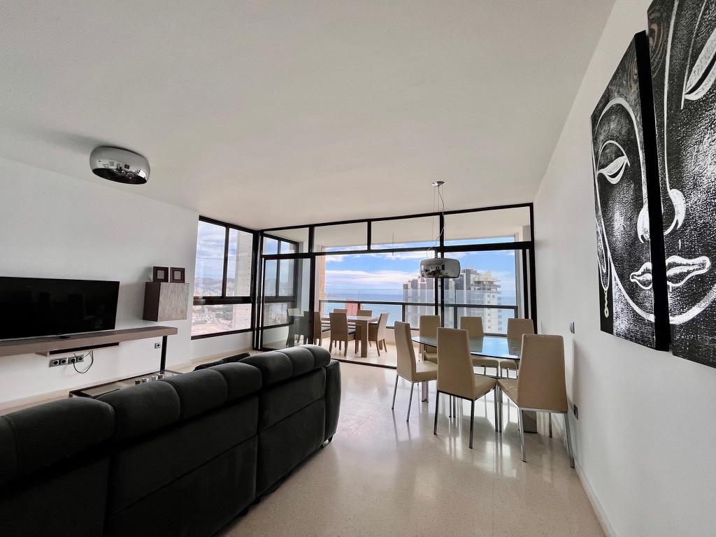 Exclusiva vivienda con licencia turística, Playa de poniente