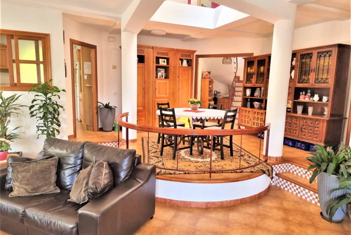 Exclusivo chalet independiente entre Altea y Callosa d’en Sarrià
