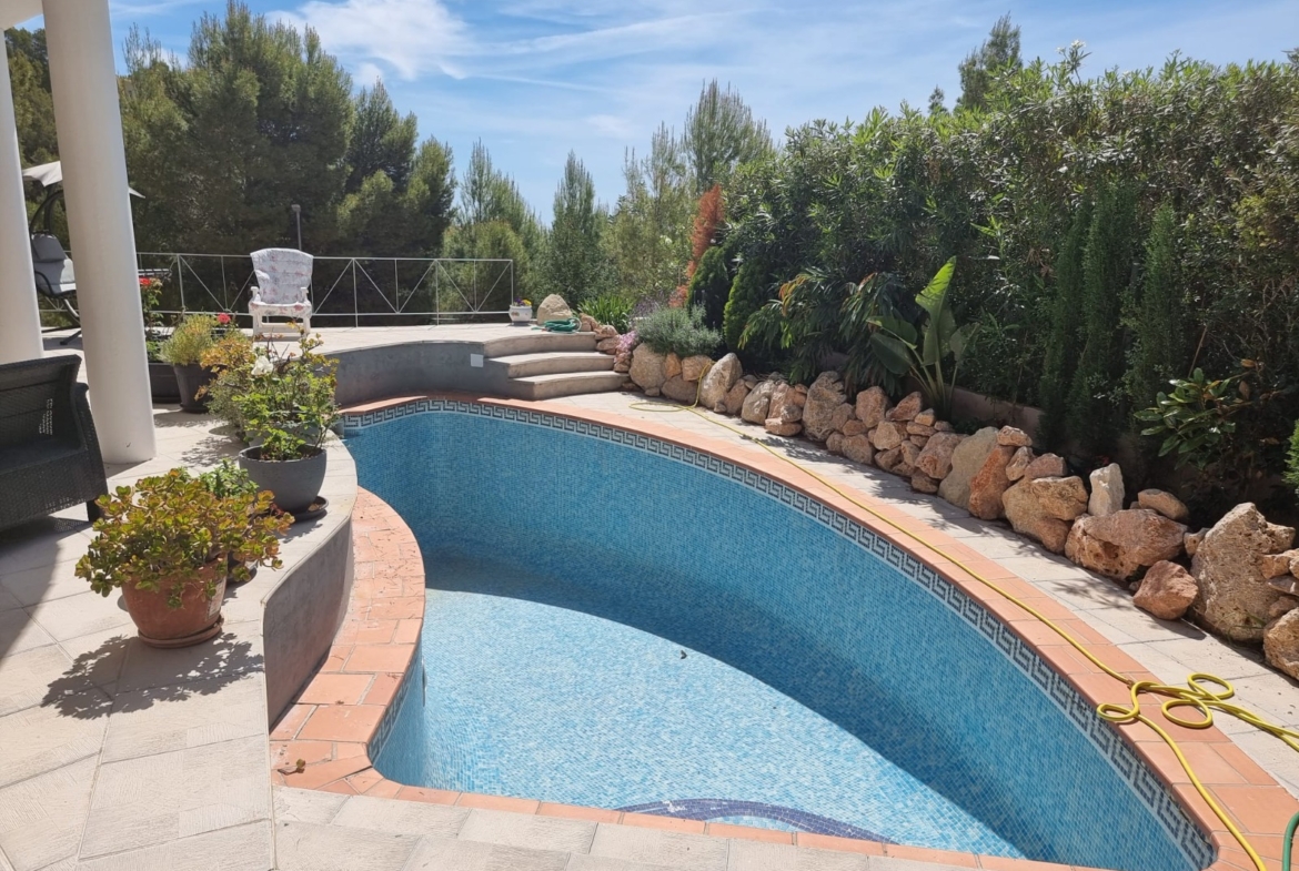 Exclusivo chalet independiente entre Altea y Callosa d’en Sarrià