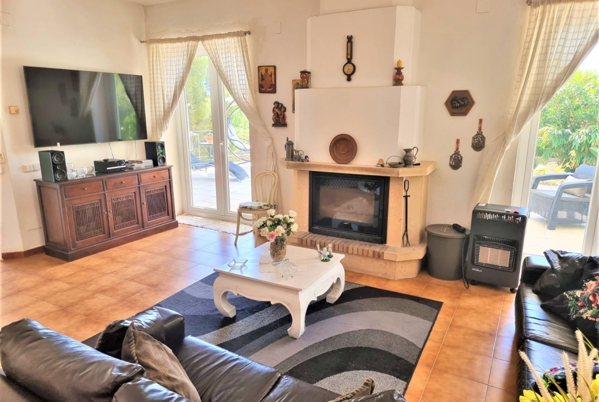 Exclusivo chalet independiente entre Altea y Callosa d’en Sarrià