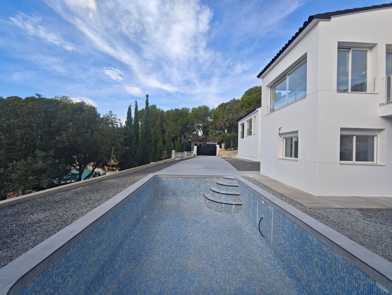 WhatsApp Image 2026-06-17 at 13.45.05 (5) Chalet con encanto mediterráneo con piscina y vistas al mar, Altea la Vella