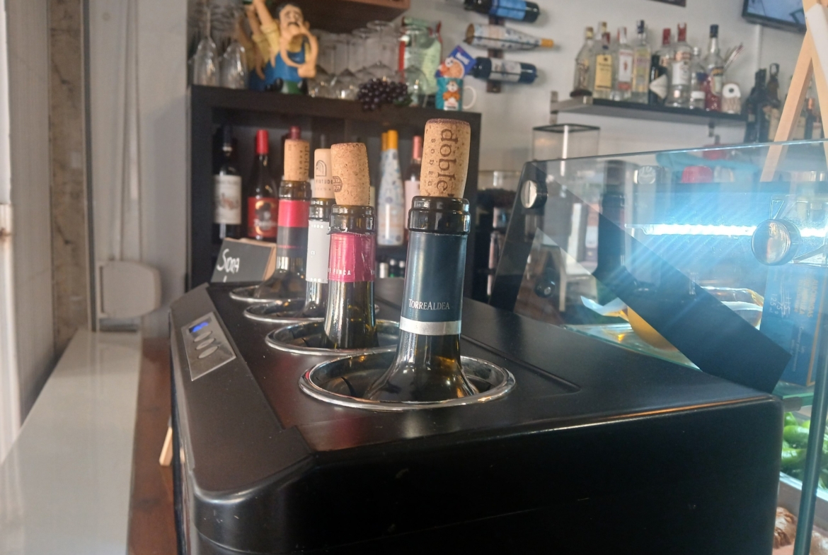 Bar/Restaurante – Totalmente reformada y equipada, Benidorm