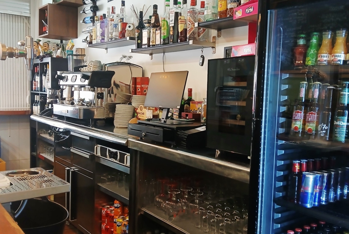 Bar/Restaurante – Totalmente reformada y equipada, Benidorm
