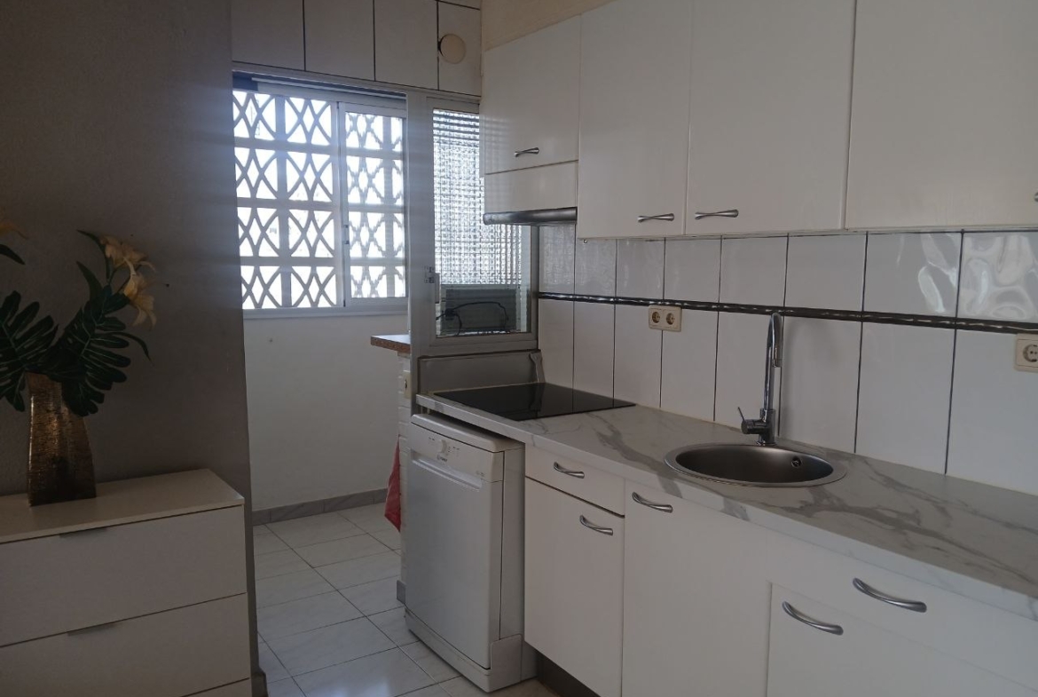 Oportunidad de inversión! Apartamento 1+1 , cerca del hotel Belroy