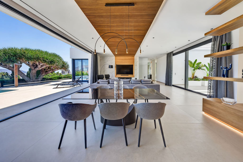 Villa Vega, Una joya arquitectónica en El Albir