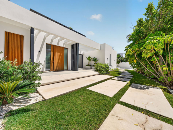 Villa Vega, Una joya arquitectónica en El Albir